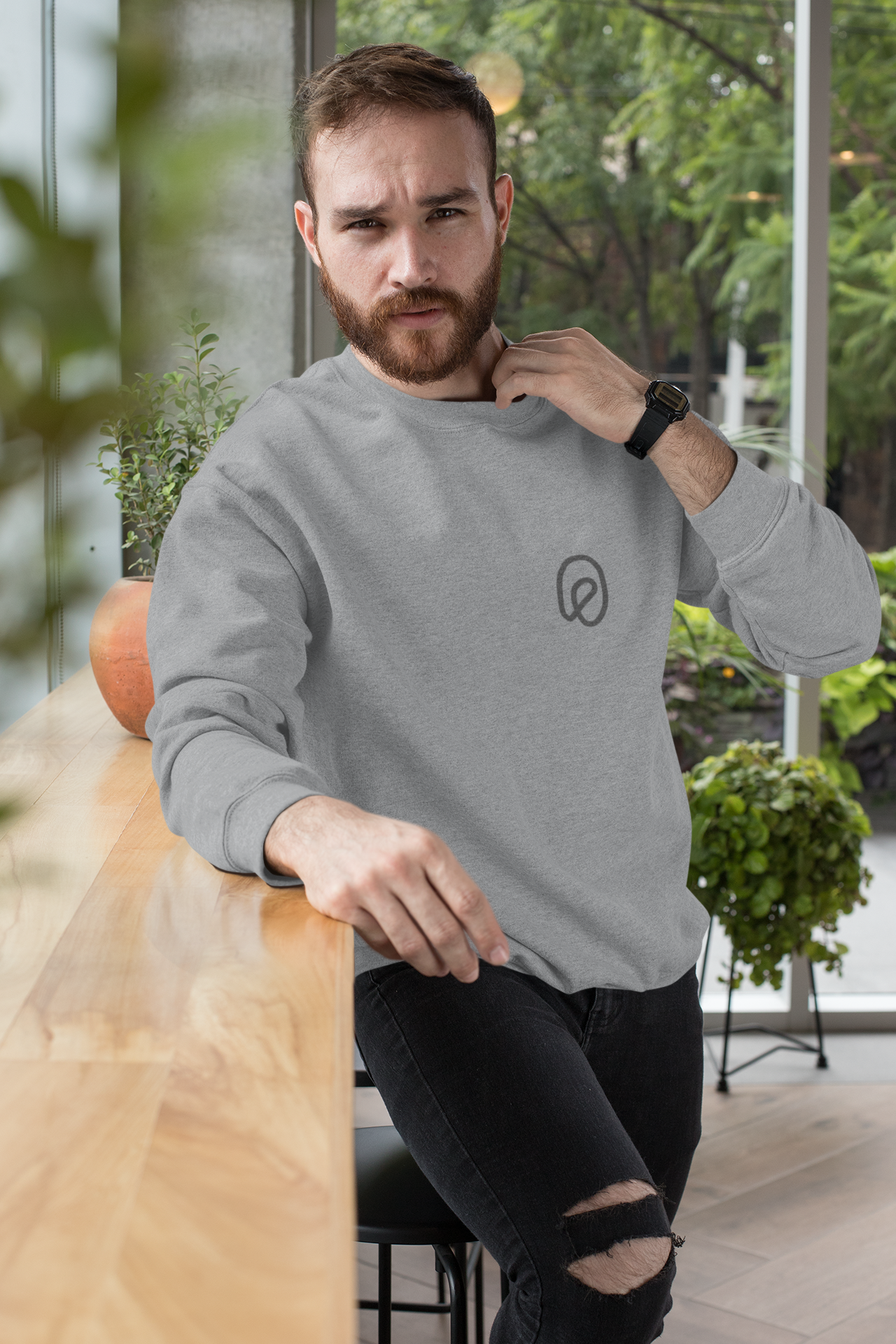 Contourmark Crewneck