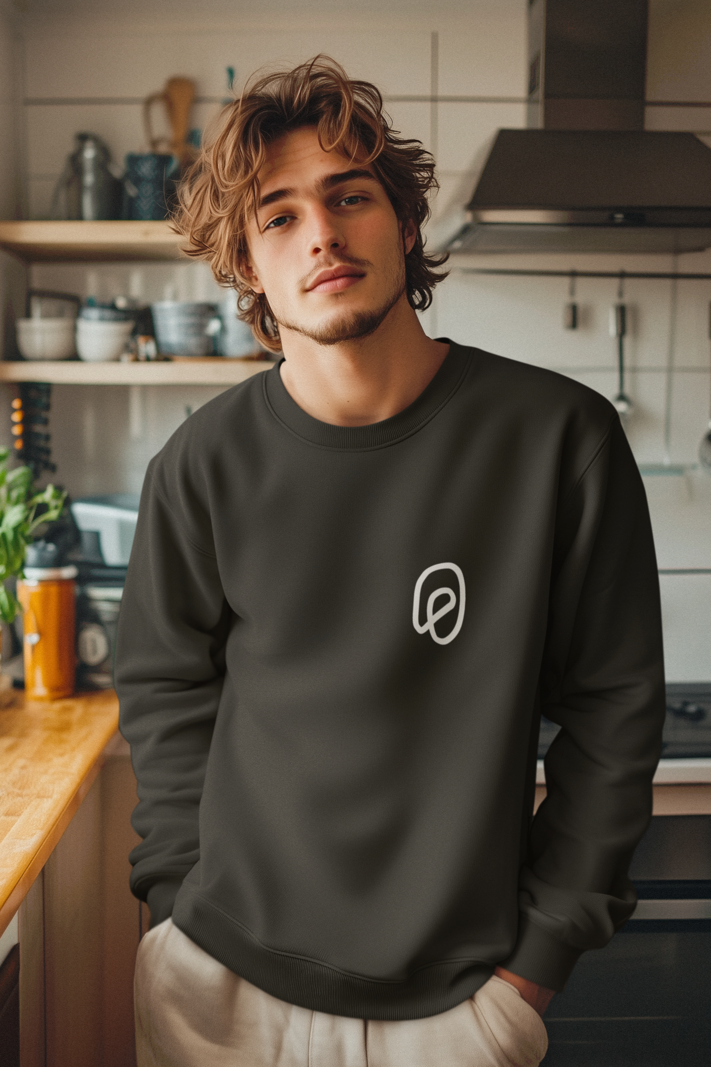 Contourmark Crewneck